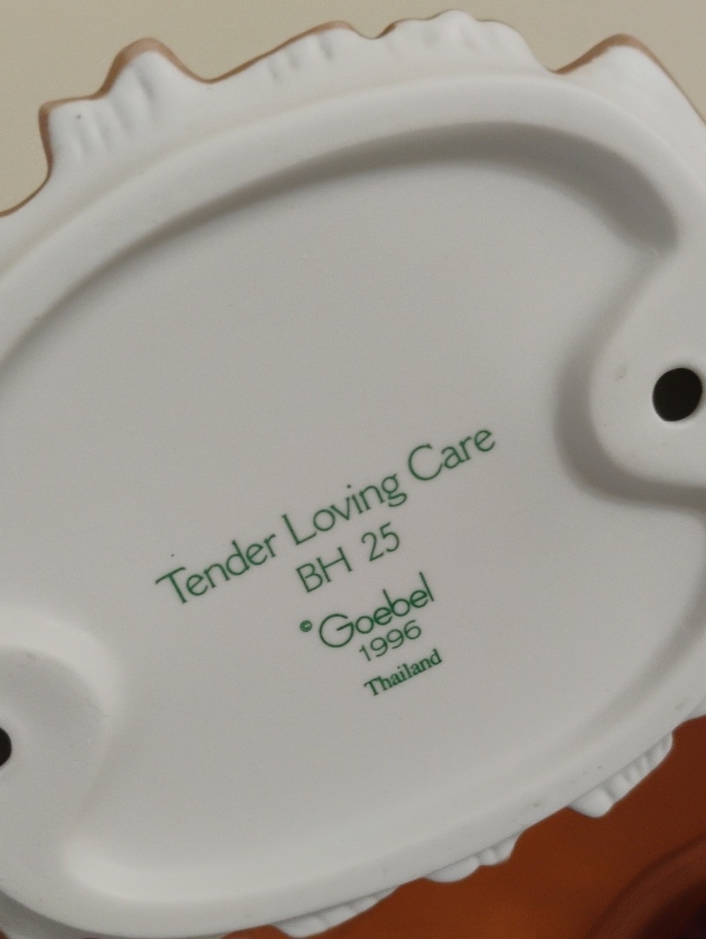 Goebel 1996 Porcelain Tender Loving Care By Berta Hummel - Picture 10 of 10